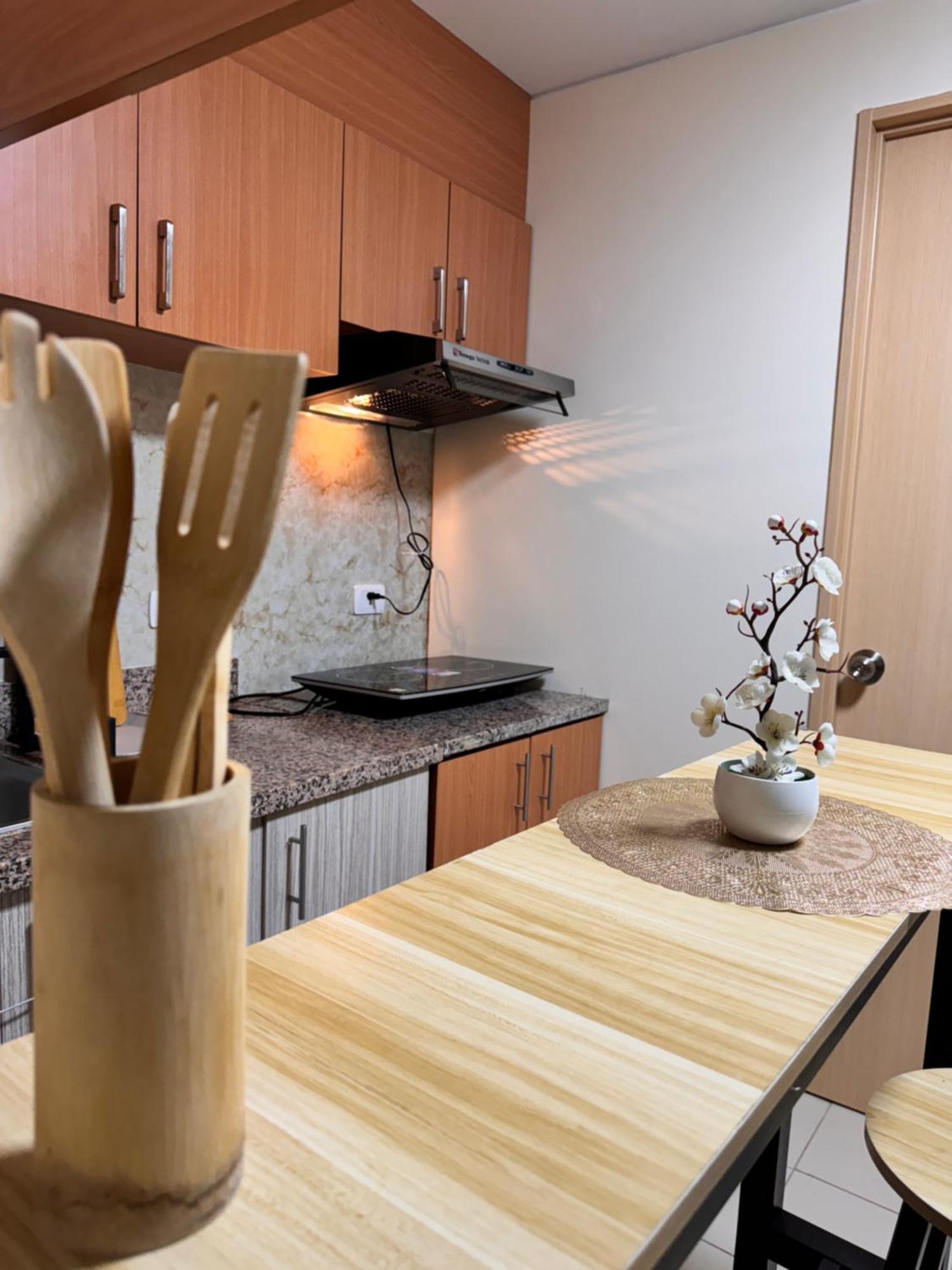 Vr Homes Pasig City Εξωτερικό φωτογραφία